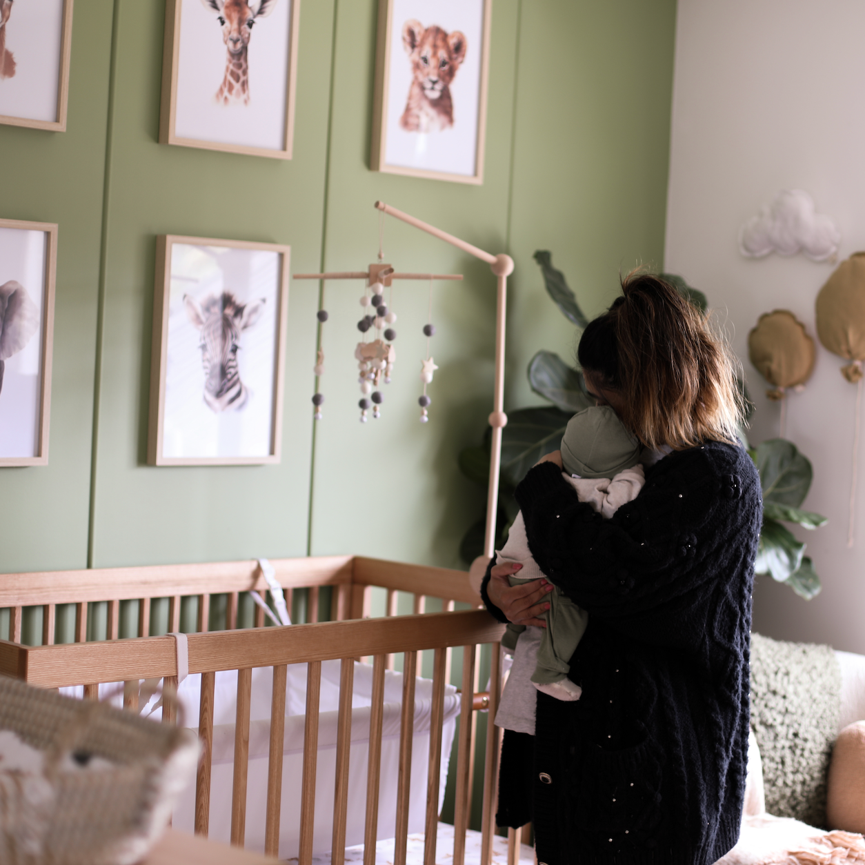 Nesting in the Third Trimester: What It Is and How to Embrace It
