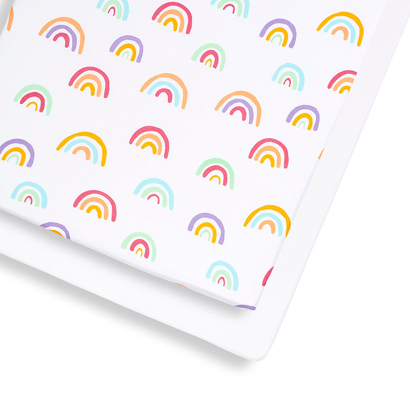 SnuzKot beeding with colorful rainbow patterns